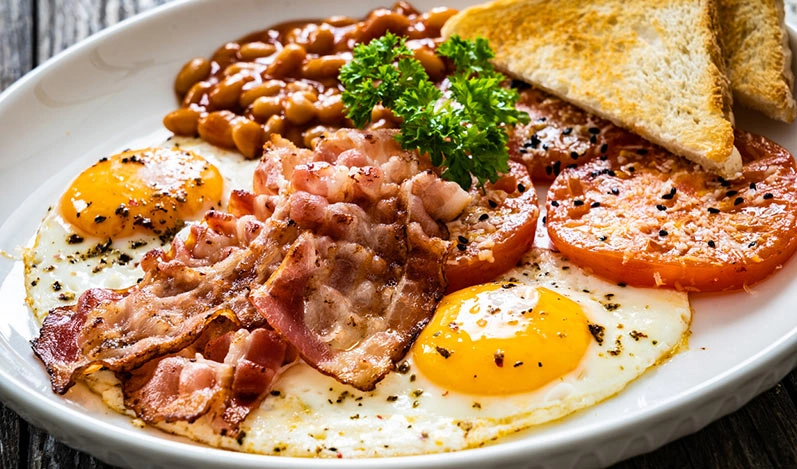  Free Hot Breakfast Buffet
